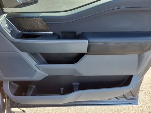 Used 2022 Ford F150 XLT w/ Equipment Group 302A High image 8