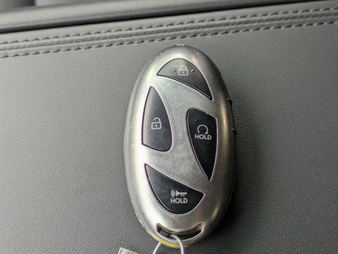 Used 2025 Hyundai Santa Fe Limited image 38