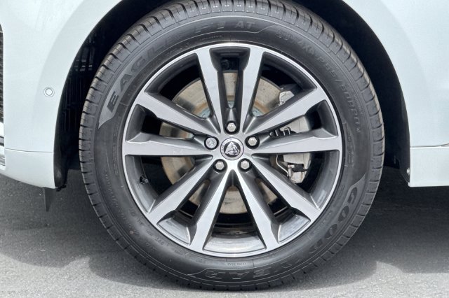 New 2026 Jaguar F-PACE R-Dynamic S AWD/4WD image 25