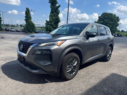 Used 2023 Nissan Rogue S FWD image 15