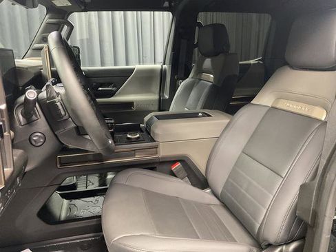 Used 2024 GMC Hummer EV 2X w/ Extreme Off-Road Package image 13