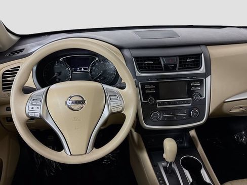 Used 2016 Nissan Altima 2.5 S w/ Power Driver Seat Package FWD image 20
