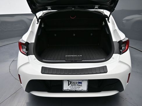 New 2025 Toyota Corolla SE image 21