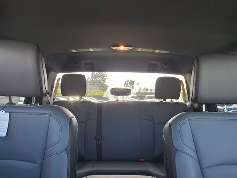 New 2026 RAM 2500 Tradesman AWD/4WD image 28