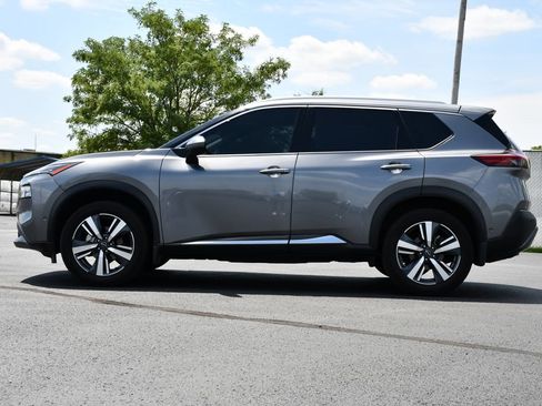 Used 2023 Nissan Rogue SL w/ SL Premium Package FWD image 4