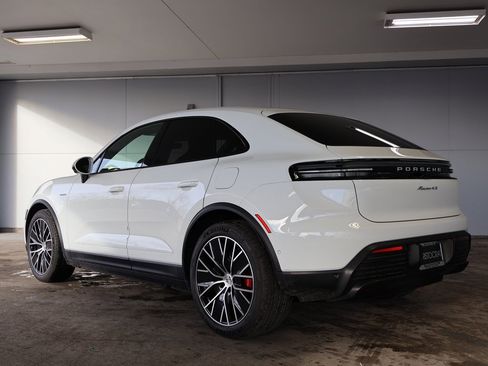 New 2025 Porsche Macan 4S Electric image 3