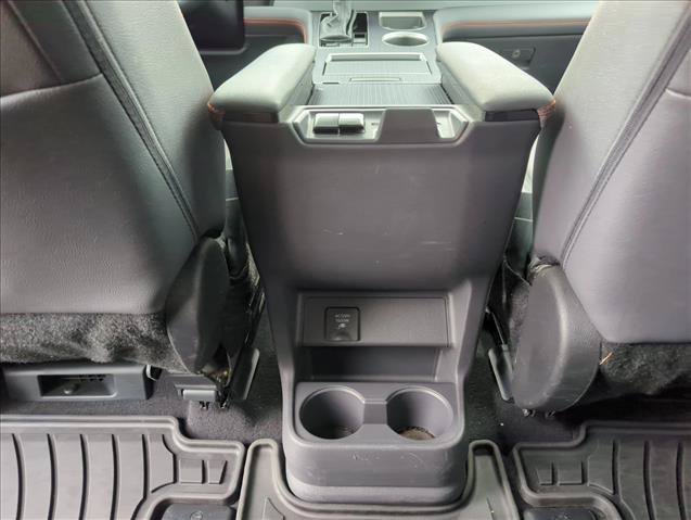 Certified 2024 Toyota Sienna XSE w/ XSE Plus Package FWD image 23