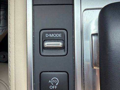 Used 2024 INFINITI QX60 Luxe AWD/4WD image 18