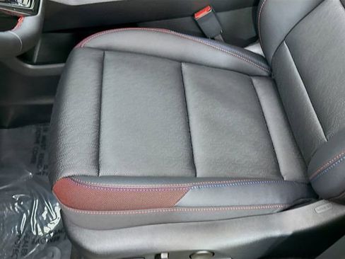 New 2026 Chevrolet Equinox RS image 21