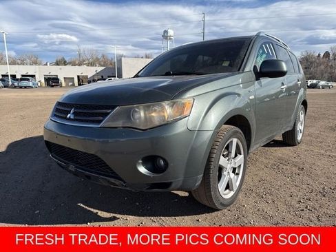 Used 2008 Mitsubishi Outlander XLS image 1