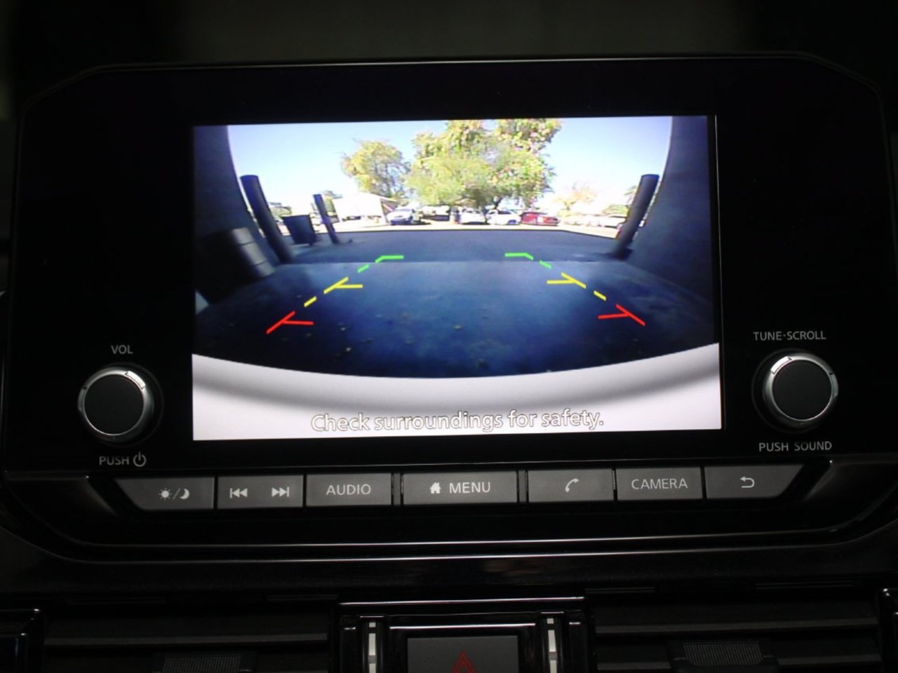 Used 2024 Nissan Pathfinder SV FWD image 35