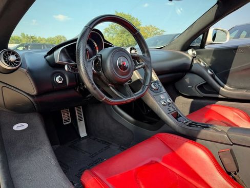 Used 2015 McLaren 650S Spider RWD image 33