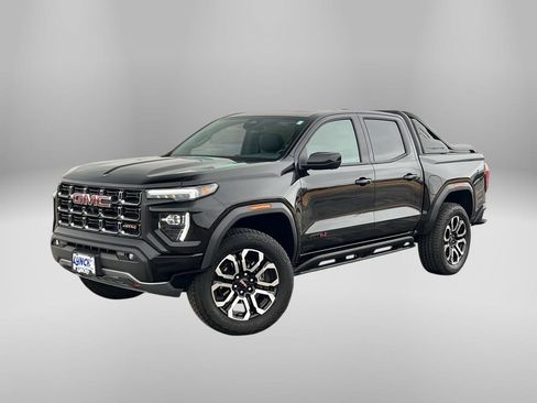 Used 2025 GMC Canyon AT4 w/ Nightfall Edition AWD/4WD image 40