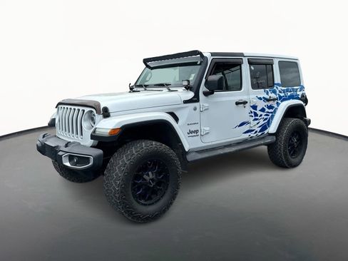 Used 2020 Jeep Wrangler Unlimited Sahara w/ Uconnect 4C Nav & Sound Group AWD/4WD image 7