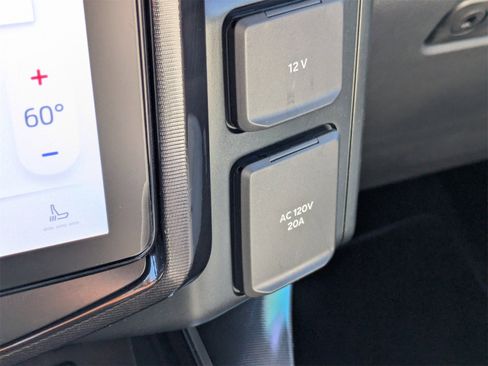 New 2025 Ford F150 Lightning Platinum image 25