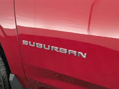 Used 2025 Chevrolet Suburban LS w/ Max Trailering Package AWD/4WD image 11