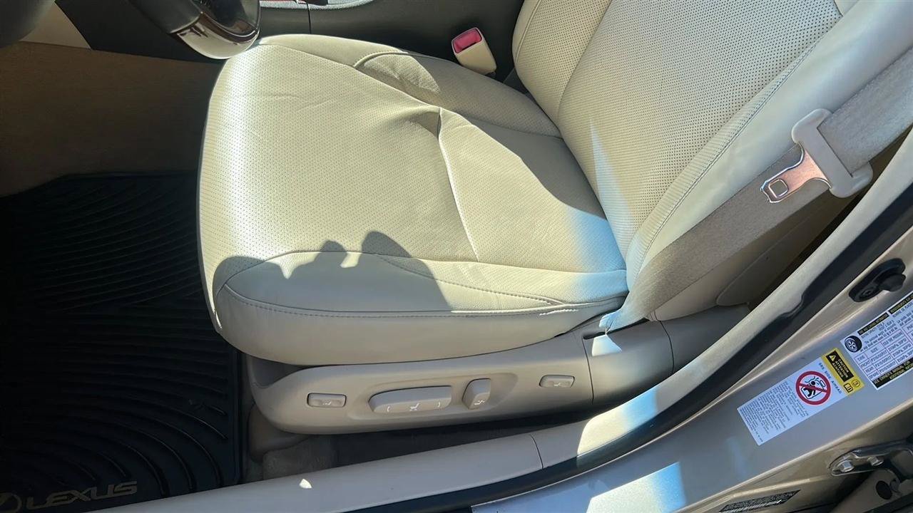 Used 2010 Lexus ES 350 FWD image 34