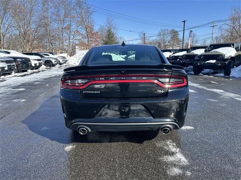 Used 2019 Dodge Charger R/T w/ Plus Group image 4