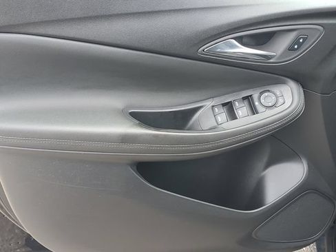 Certified 2024 Buick Encore GX Preferred FWD image 14