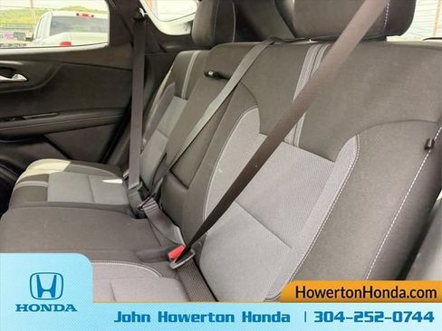 Used 2025 Chevrolet Blazer LT AWD/4WD image 14