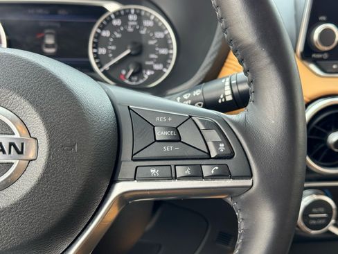 Used 2020 Nissan Sentra SV w/ SV Premium Package image 25