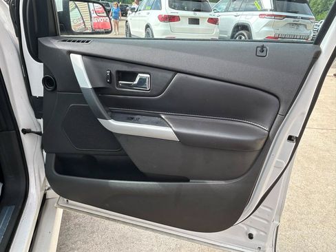 Used 2013 Ford Edge Sport w/ Canadian Touring Pkg AWD/4WD image 16