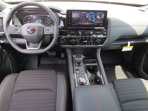 New 2026 Nissan Pathfinder Rock Creek AWD/4WD image 15