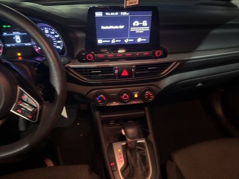 Used 2023 Kia Forte LXS image 15