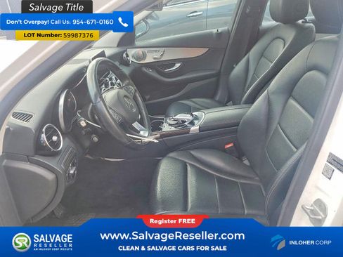 Used 2015 Mercedes-Benz C 300 4MATIC Sedan image 9