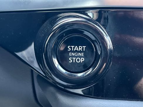 New 2026 Nissan Pathfinder SV image 28