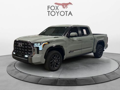Used 2026 Toyota Tundra Platinum AWD/4WD image 1
