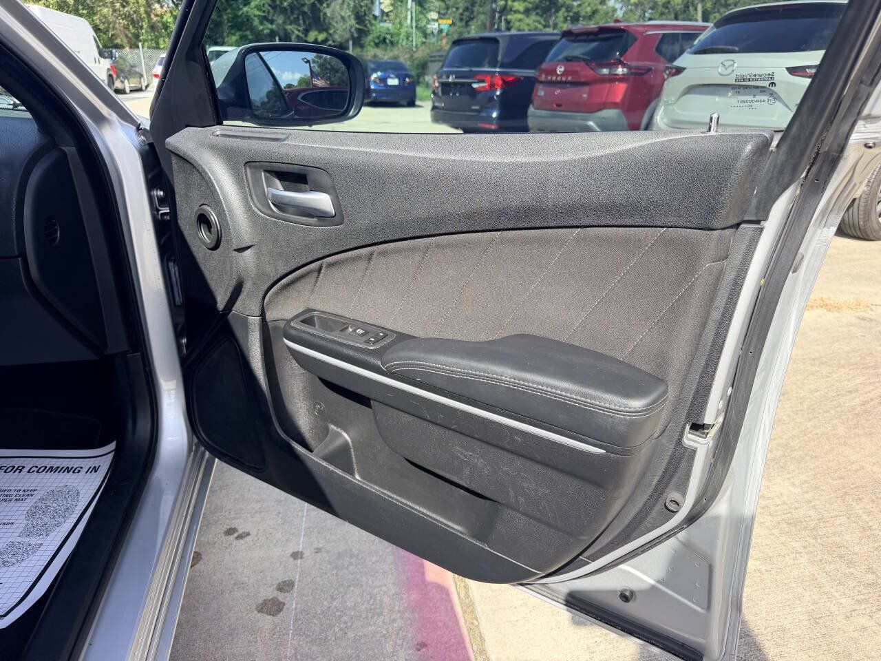 Used 2020 Dodge Charger SXT RWD image 21