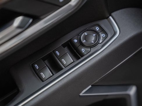 Used 2025 Chevrolet Silverado 2500 LT w/ Trail Boss Package image 49