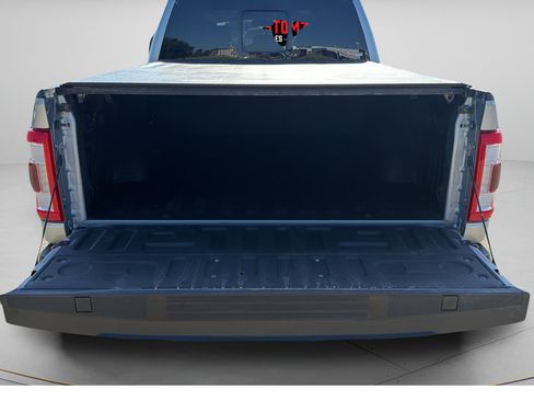 Used 2023 Ford F150 Lariat w/ Max Trailer Tow Package AWD/4WD image 15