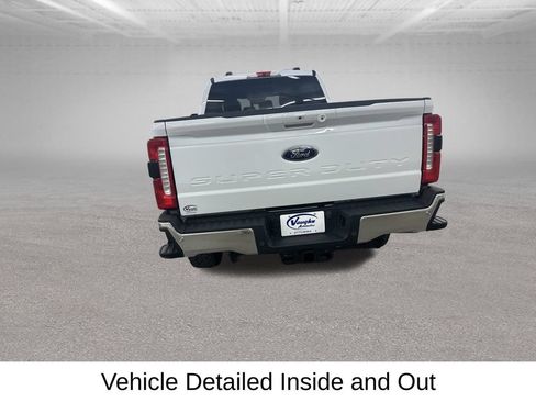 Used 2024 Ford F250 Lariat AWD/4WD image 12
