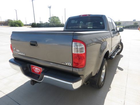 Used 2005 Toyota Tundra SR5 RWD image 4
