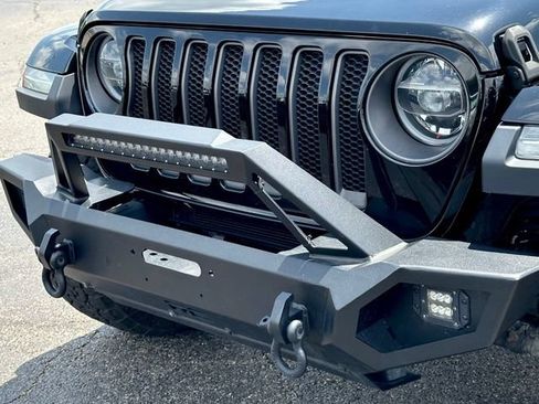 Used 2021 Jeep Wrangler Unlimited Rubicon AWD/4WD image 7