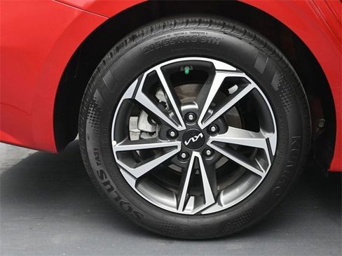 Used 2024 Kia Forte LXS image 34