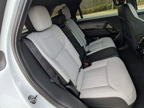 New 2026 Land Rover Range Rover Sport Dynamic SE image 28