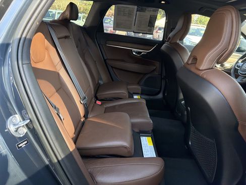 Certified 2022 Volvo V90 B6 Cross Country image 67