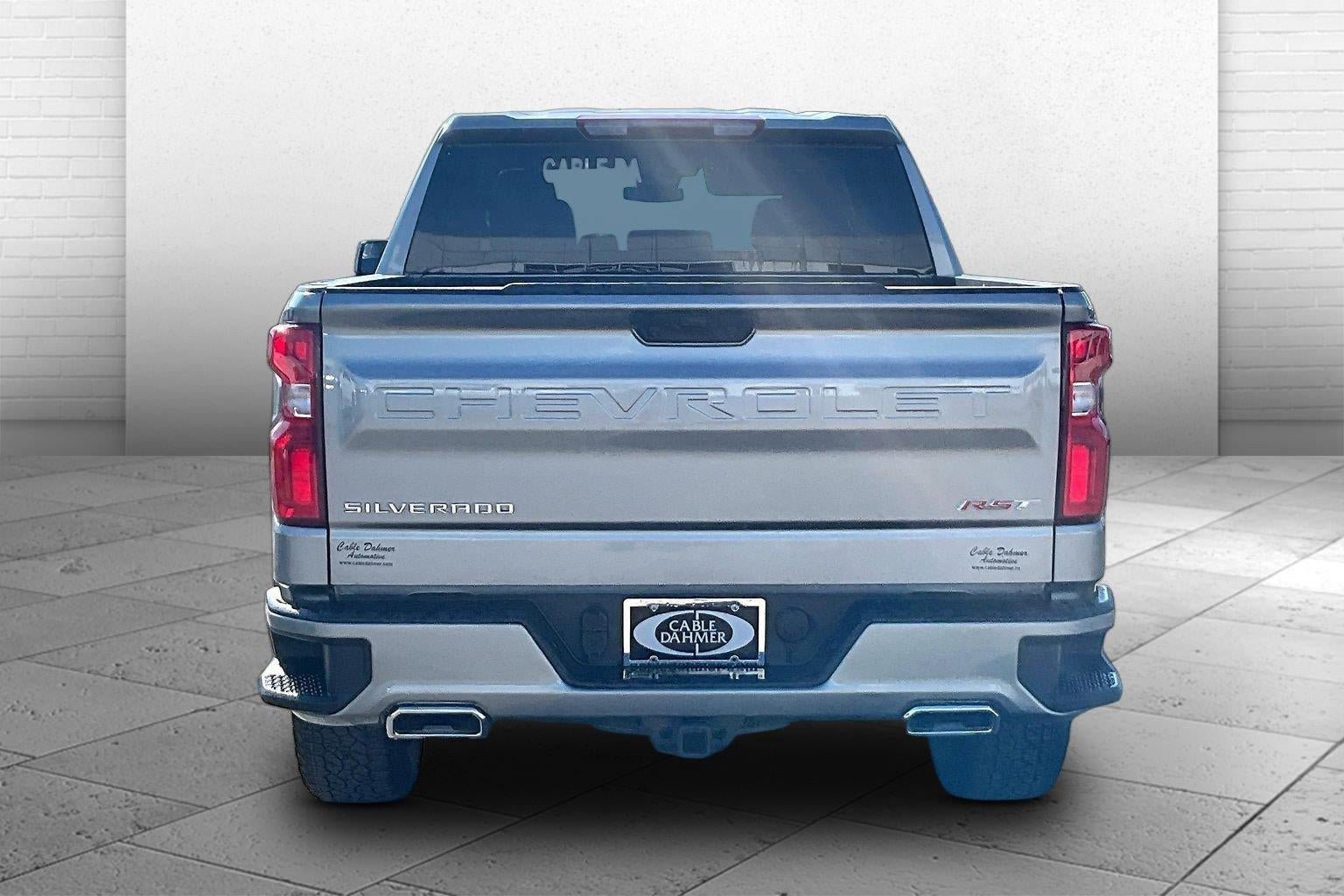 Used 2024 Chevrolet Silverado 1500 RST w/ Z71 Off-Road Package AWD/4WD image 3