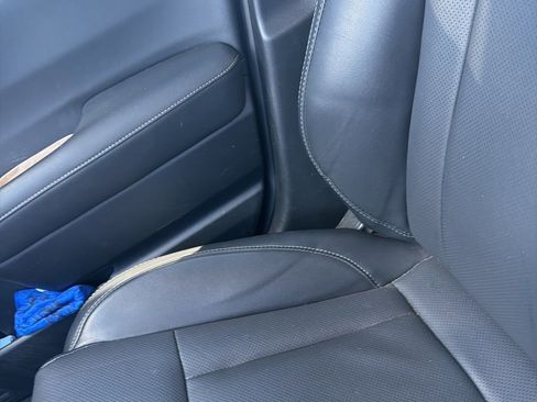 Used 2023 Subaru Outback Limited image 3