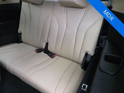 Used 2024 Acura MDX SH-AWD w/ Advance Package image 16