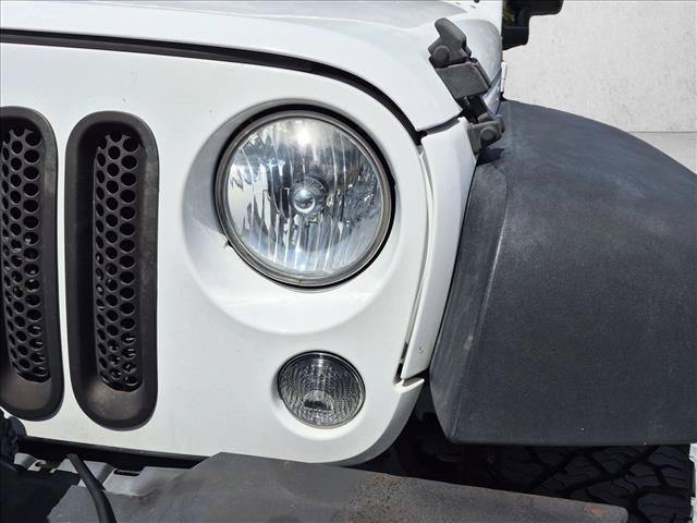 Used 2018 Jeep Wrangler Sport AWD/4WD image 22