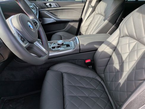 Certified 2025 BMW X5 M60i image 26