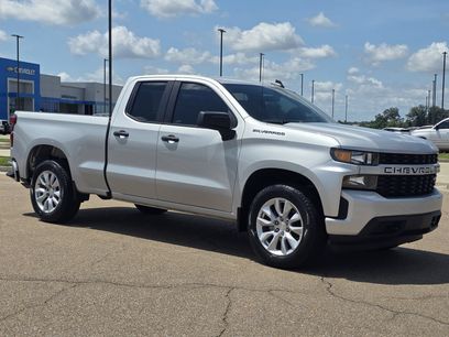 Used 2022 Chevrolet Silverado 1500 Custom