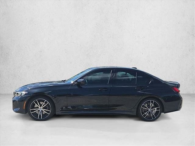 Used 2024 BMW 330i Sedan w/ M Sport Package RWD image 9