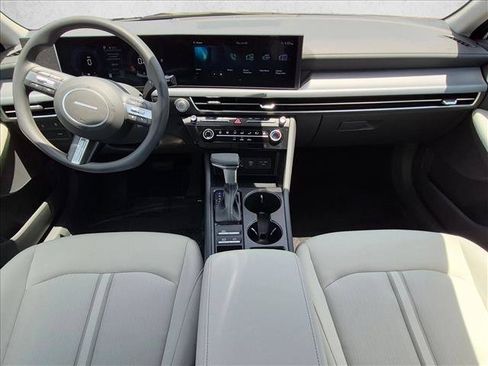 Certified 2026 Hyundai Sonata SE FWD image 18