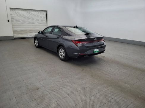 Used 2023 Hyundai Elantra SE FWD image 5