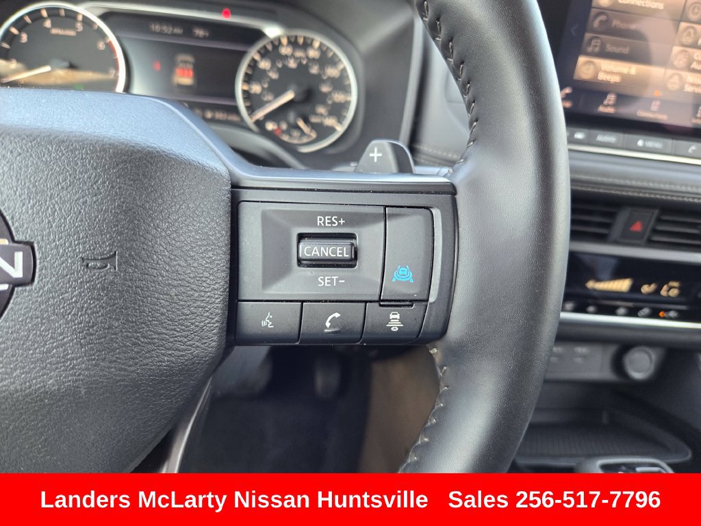 Used 2025 Nissan Rogue SV FWD image 22